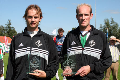 Henk Eenkhoorn & Herman Jansen samen goed voor 500 wedstrijden (&copy; Helmich Lubberts)